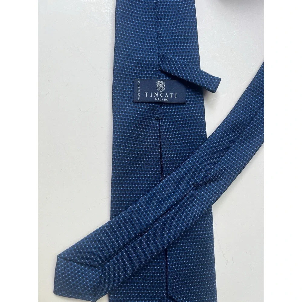 Tincati Milano Blue Luxury Tie 100% Silk Made In Italy Long 63 Inch